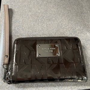 MICHAEL KORS Bronze MK Wristlet- In Great Condition!!
